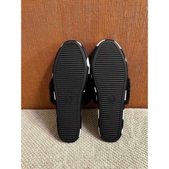 Victoria's Secret Polka-dot Furry Slippers Black White Size Large NWOB - Picture 5 of 5